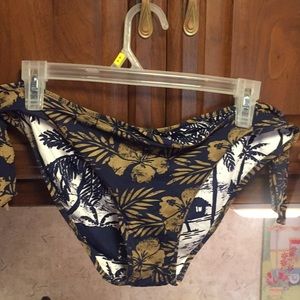 Tommy Bahama Swim - Tankini Tommy Bahama Swim - Tankini